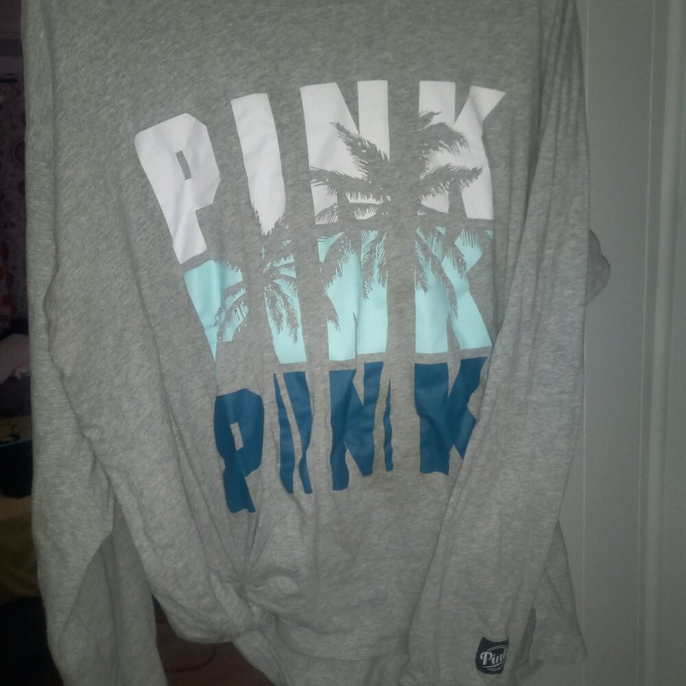 VS Pink Gray long sleeved t-shirt